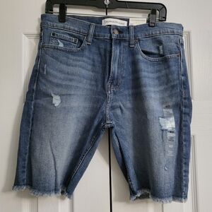 Calvin Klein Denim Shorts Frayed Hem Women's Size W31 NWT